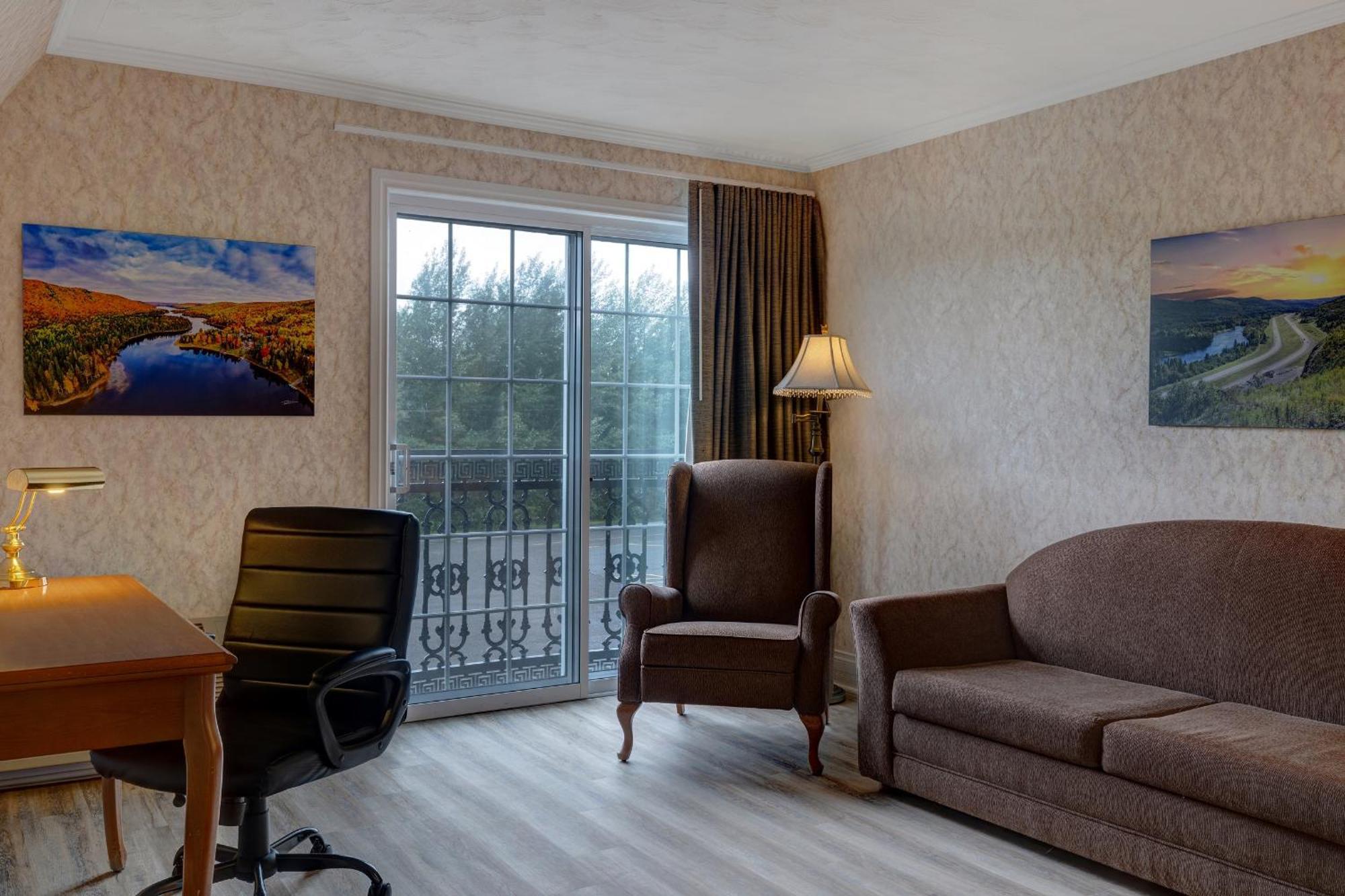 Days Inn By Wyndham Edmundston Dış mekan fotoğraf