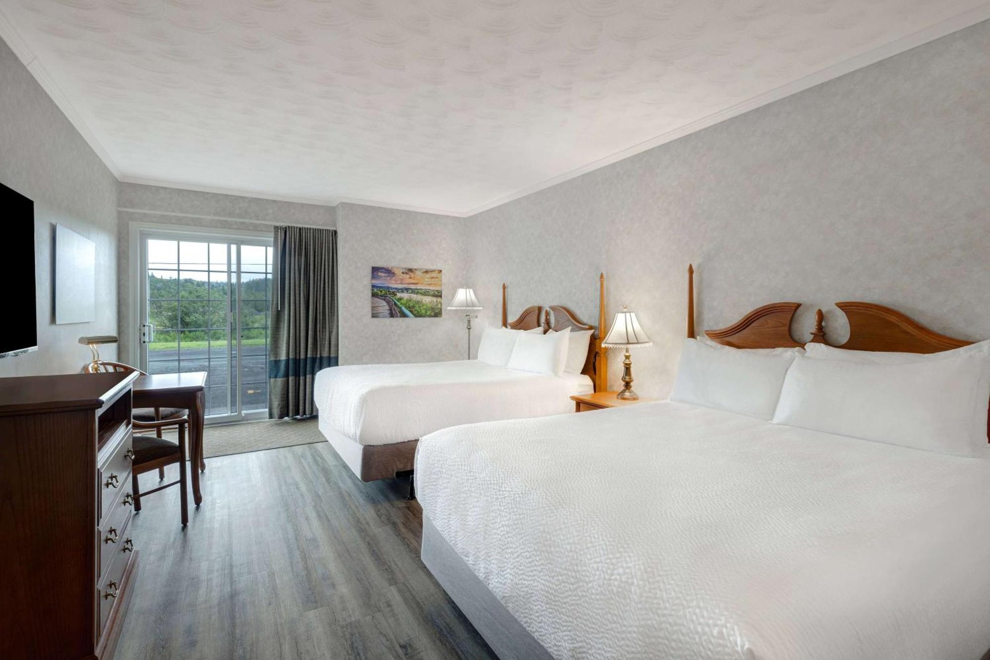 Days Inn By Wyndham Edmundston Dış mekan fotoğraf